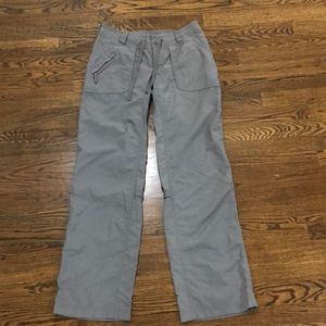 Women’s north face travel pants size 2